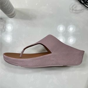NWT pink suede fit flop sandal
